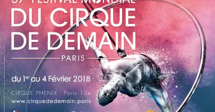 Affiche du 39e Festival Mondial du Cirque de Demain à Paris, où se produisent sept diplômé-e-s sont sélectionné-e-s. Elle présente un acrobate sur un cerceau, les détails de l'événement, les dates (du 1er au 4 février 2018) et des effets d'arrière-plan vibrants.