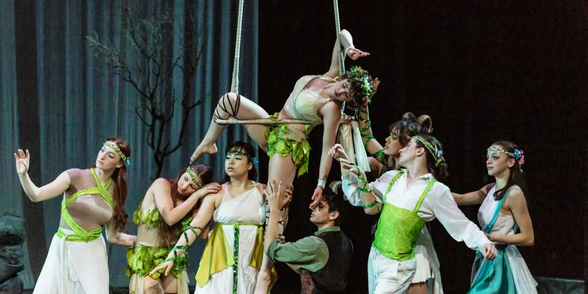 Presentations by Circus and High School studies students