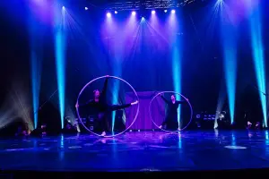 Photo: Marie-Andrée Lemire Spectacle: Numéro de roue Cyr pour Jusqu'au prochain moi